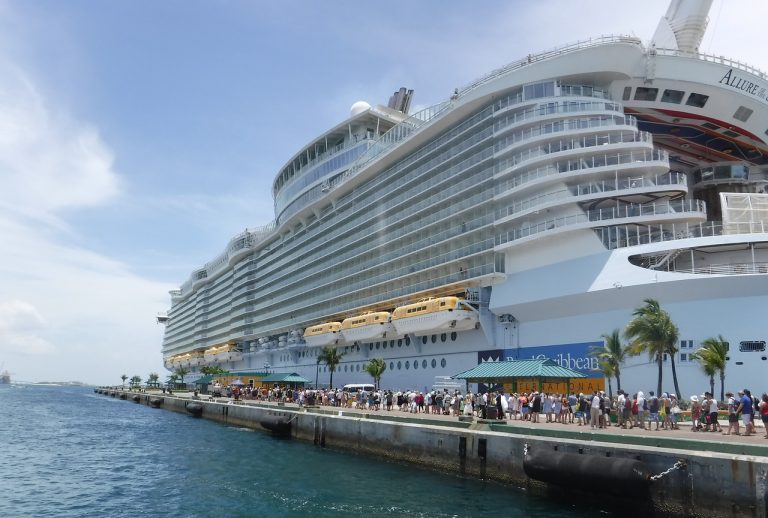 cruising caribbean