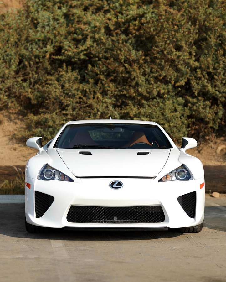 lexus lfa