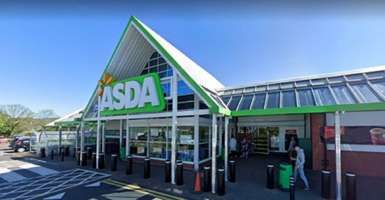 asda to close stores on boxing day