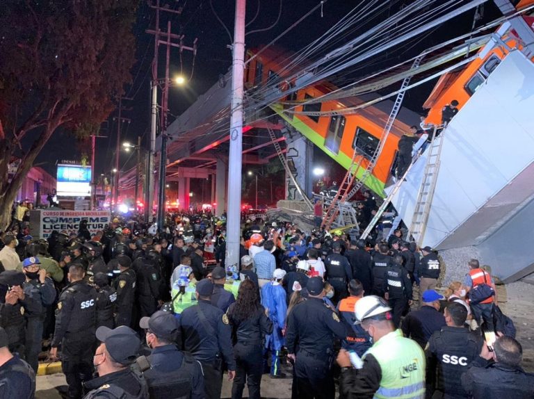 Collapse of the skytrain bridge in Mexico