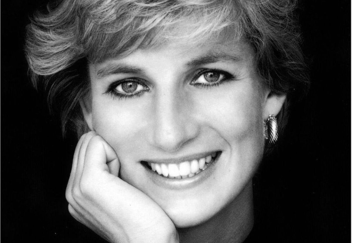 Lady Diana statue unveiled for her 60th birthday NewsHub.co.uk