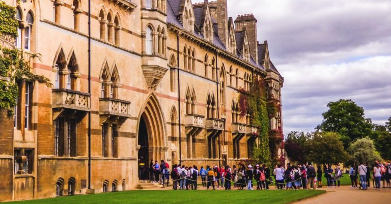 Well-known universities in the UK failing to boost social mobility