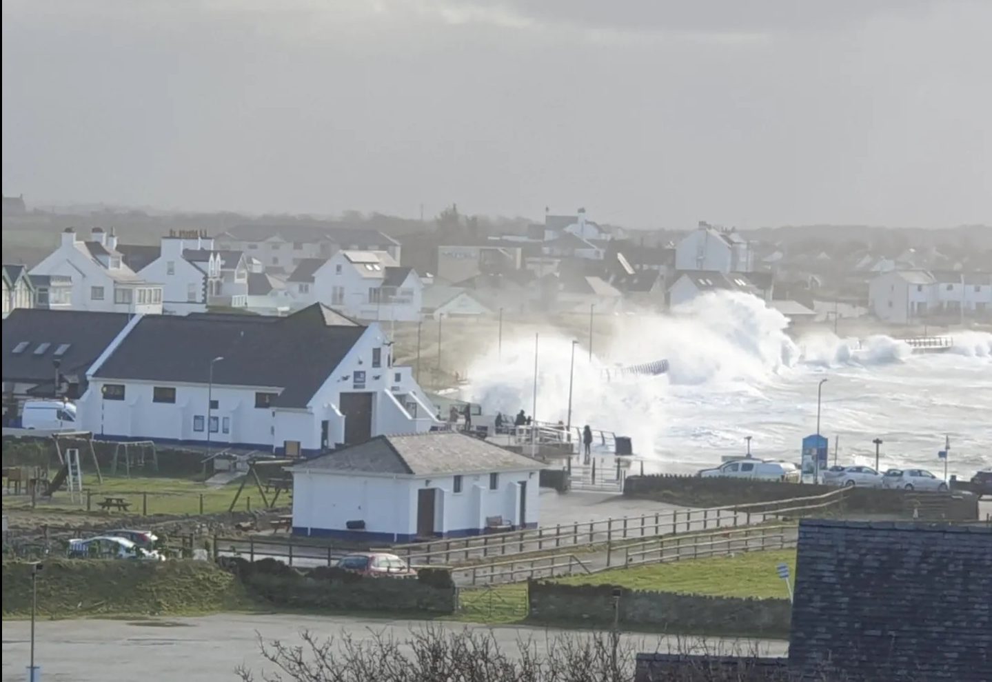 Storm Eunice, the worst storm in a generation hits the UK NewsHub