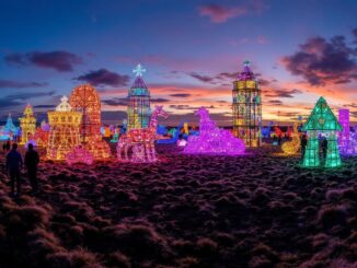 Stunning light displays at Spectra Festival in Aberdeen