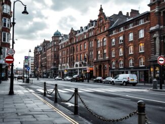 Police presence in Nottingham city centre during incident
