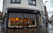 lush takes a stand uk stores shut to support gaza amid crisis python 1756913311