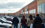 boxing day shopping trends show significant growth in uk retail parks 1766767423